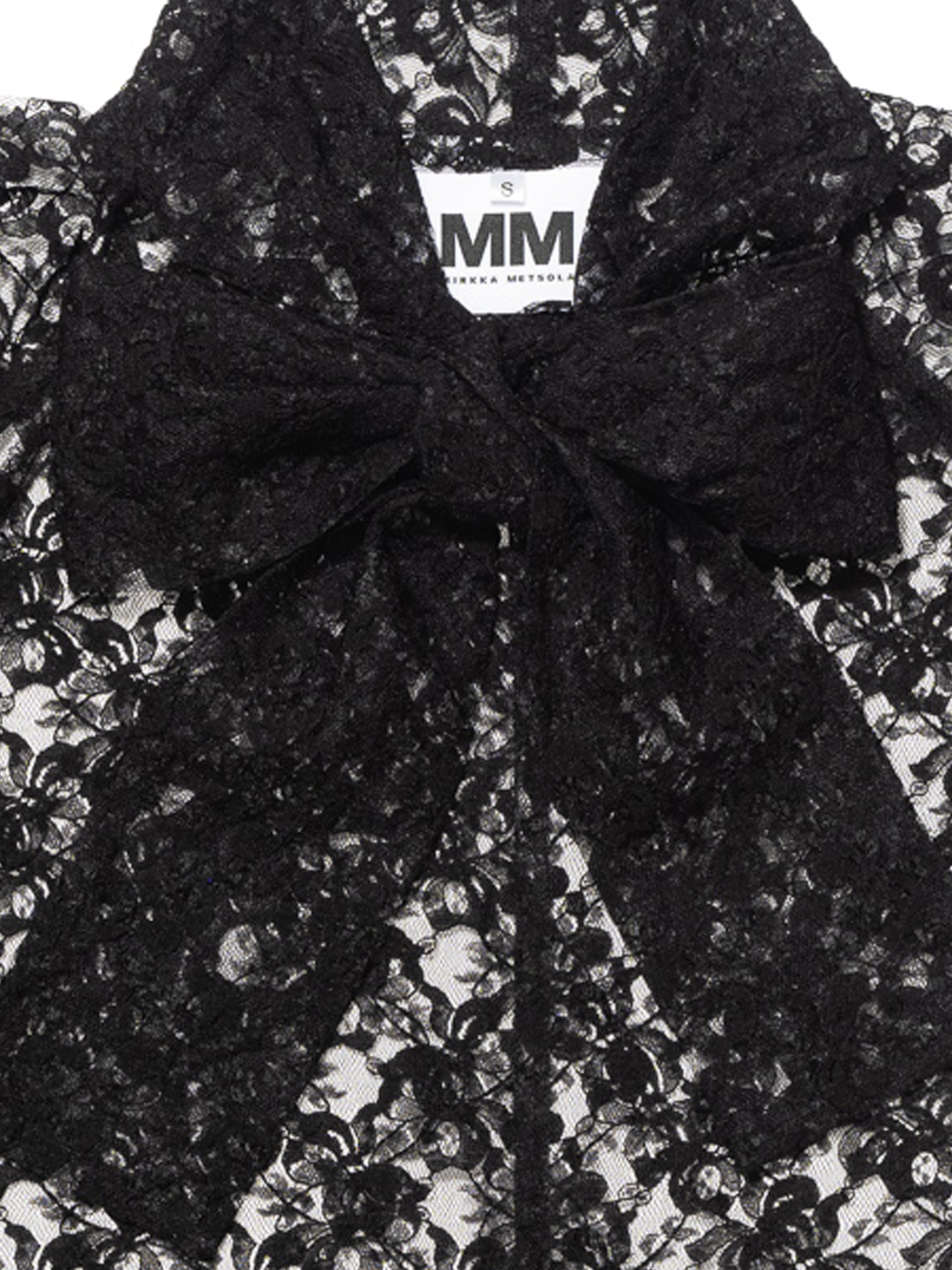 PUFFED LACE TOP