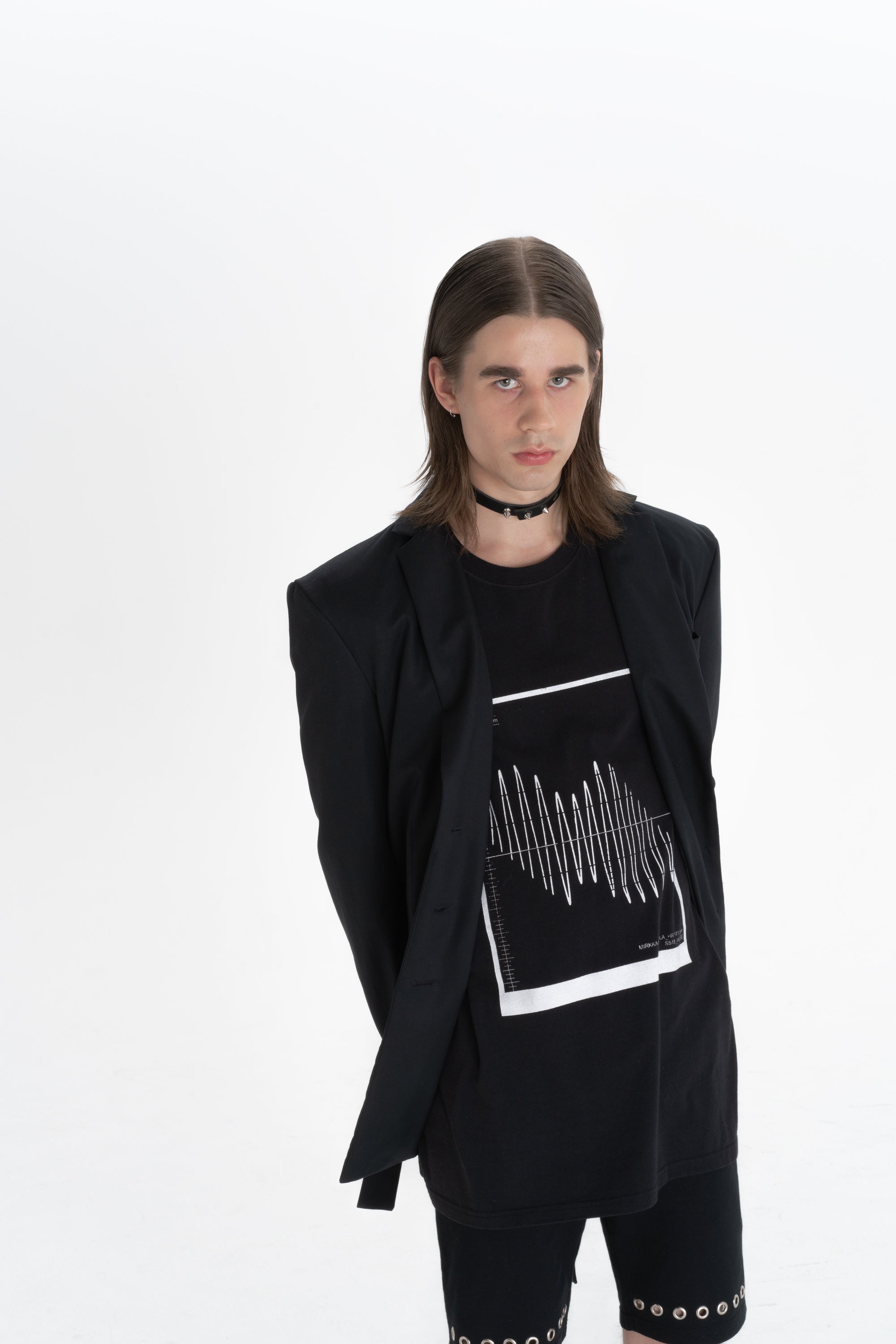 PULSE T-Shirt_musta