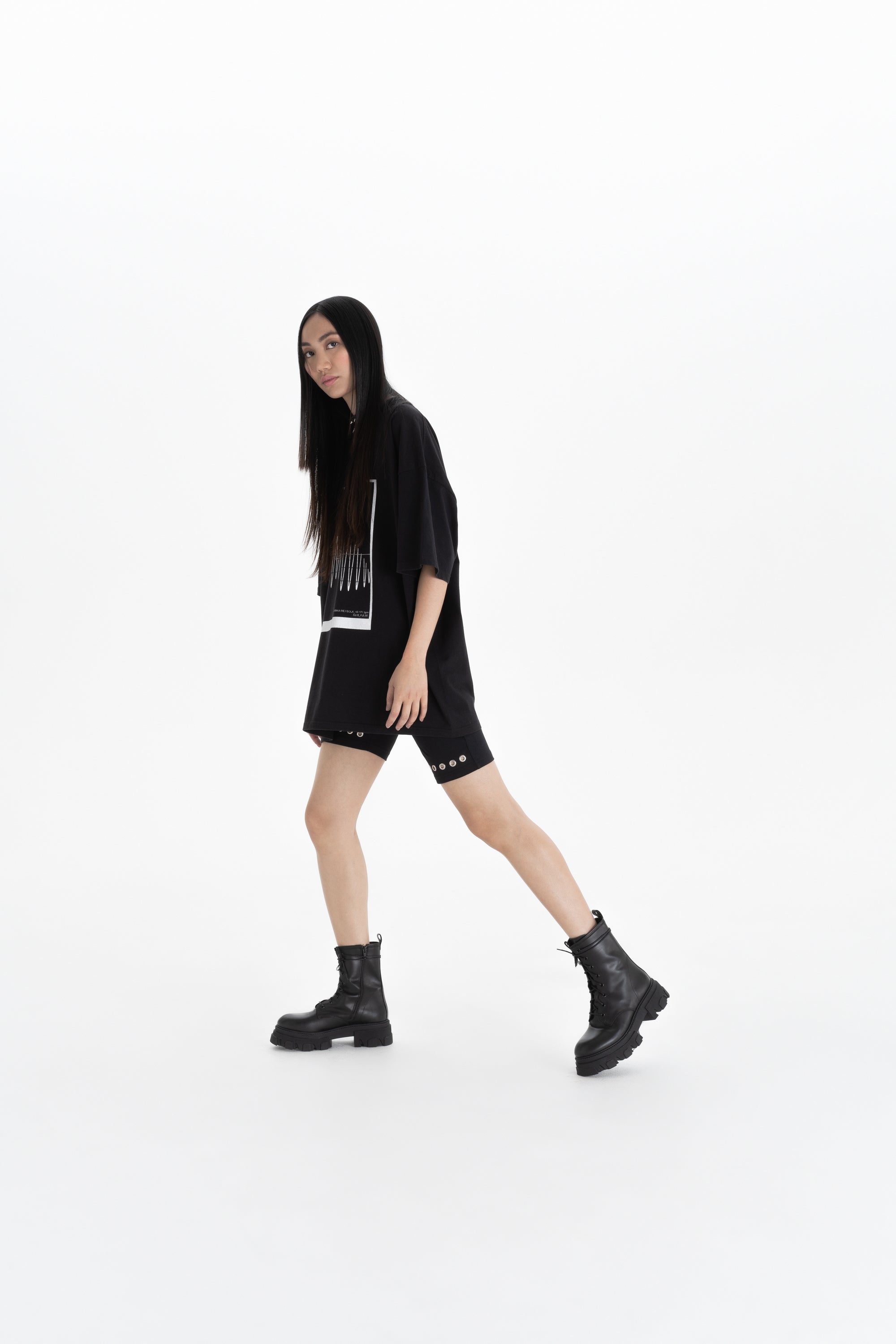 PULSE T-Shirt_musta
