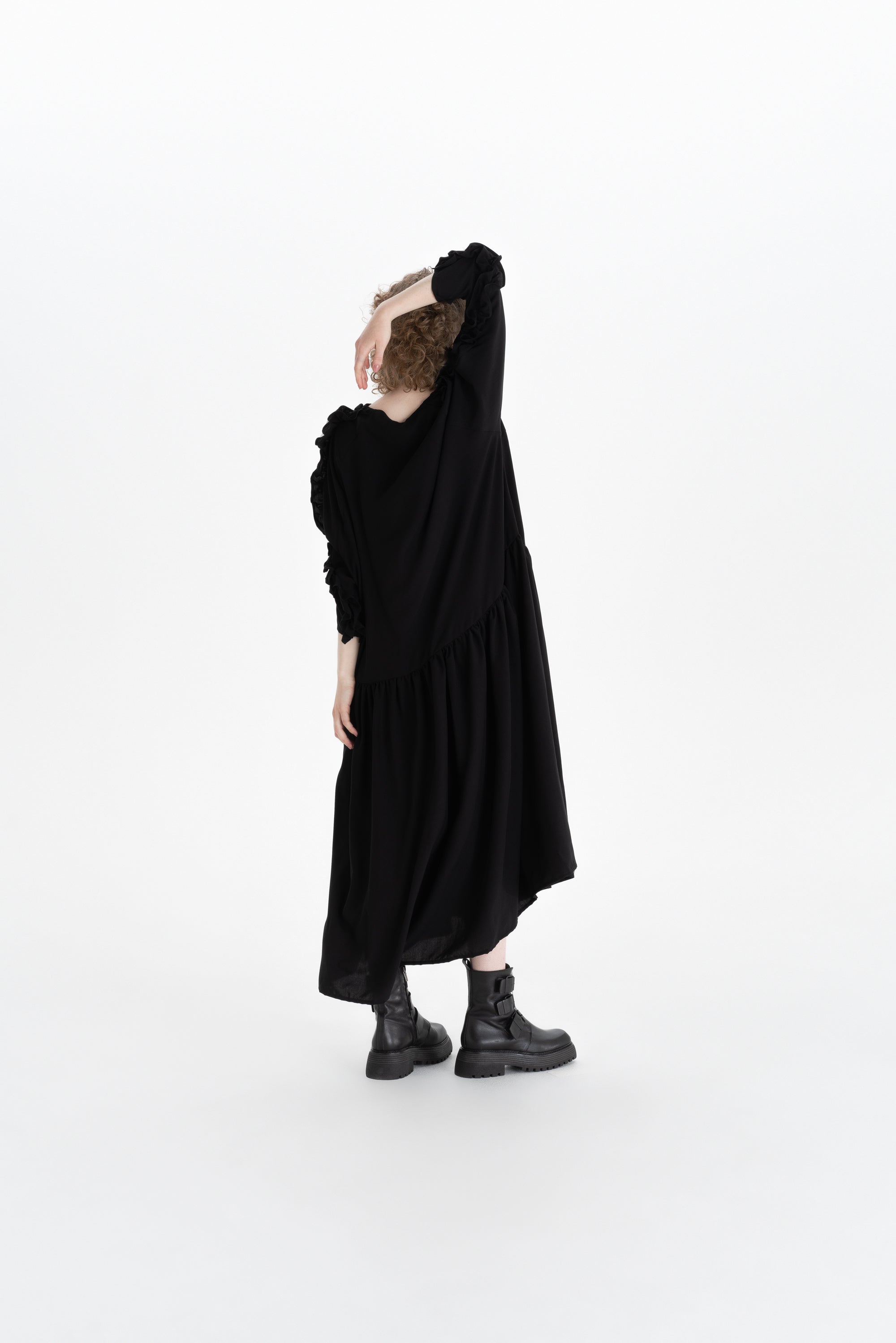 RUFFLE DRESS_black (-40%)