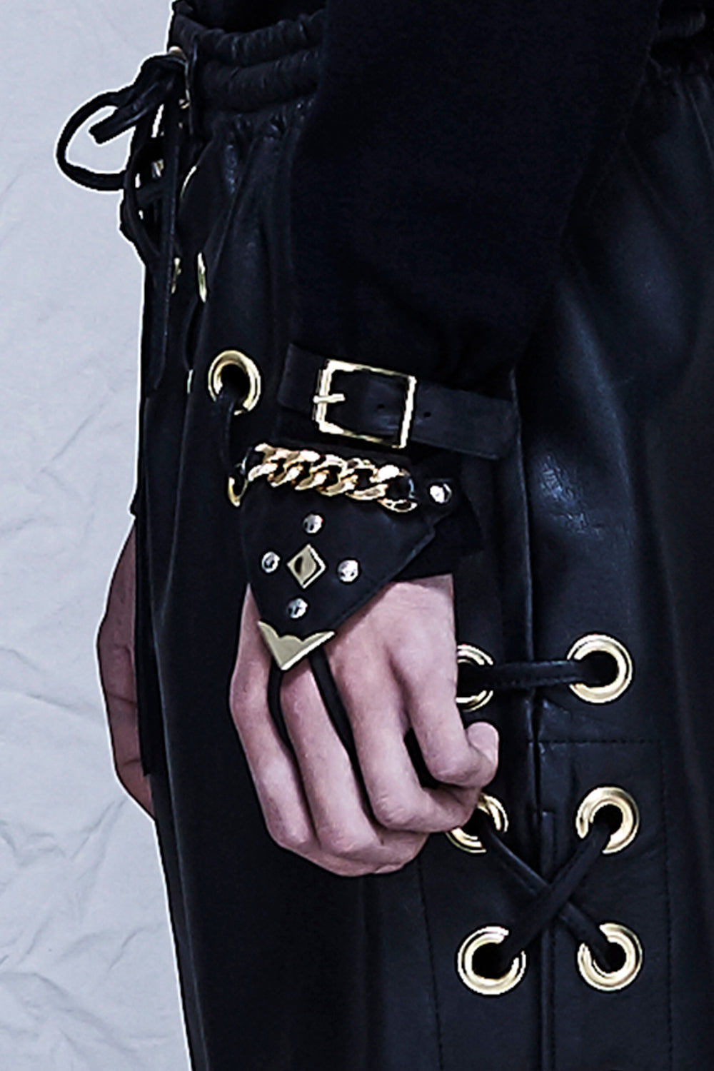 Mirkka Metsola Sustainable Golden Hand Harness Made of Surplus Leather