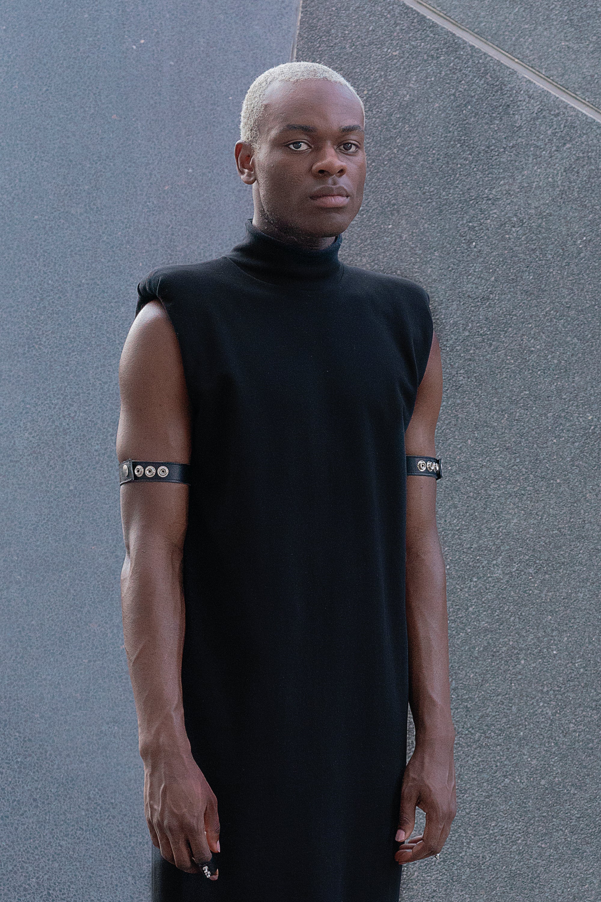 MUSCLE STRAP_silver-black (-50%)